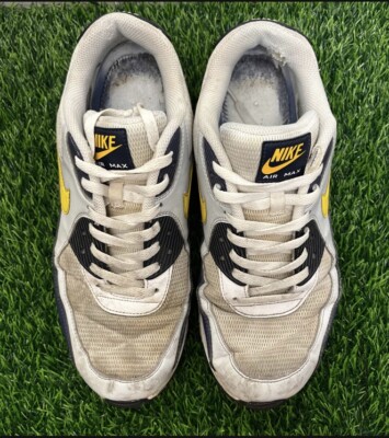 Size 11.5 - Nike Air Max 90 Essential Michigan for sale  display picture 2