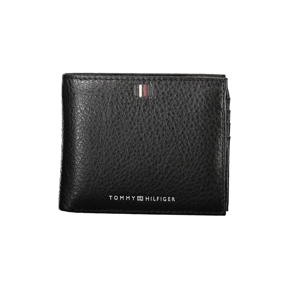 Tommy Hilfiger Black Leather Wallet with Spacious Storage