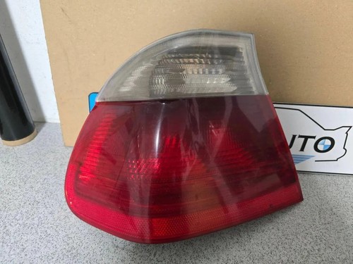 BMW 3 E46 Rücklicht hinten links 8383821 1.95 Diesel 100kw 1998 33756411