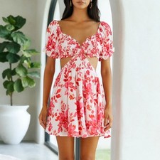 Women Hello Molly Sweet Like Vanilla Dress Floral Red White Size Medium US 6