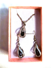 New in Box Women's Earrings and Necklace Gift Set Faux Blue Pearl Silver Color