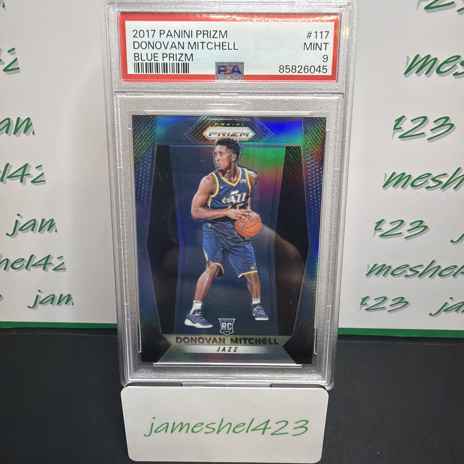 2017-18 Panini Prizm - Donovan Mitchell #117 Blue Prizm /199 (RC)