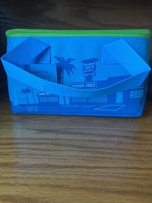 Trader Joe s Mini Insulated BAG /TOTE BLUE. LIMITED SOLD OUT IN ALL STORES WOW