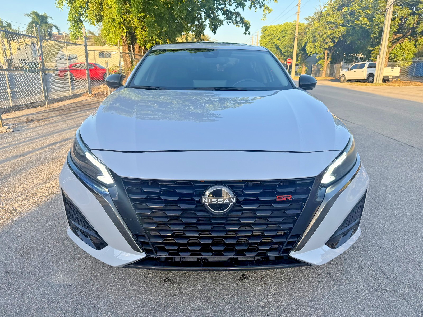 Nissan Altima - Image 12