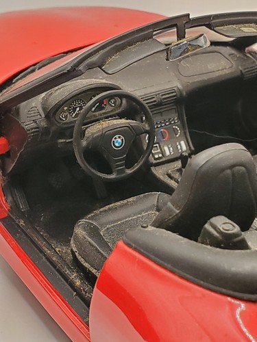 UT Models BMW Z3 Roadster 1:18 Scale Diecast HIGHLY DETAILED - Picture 4 of 8