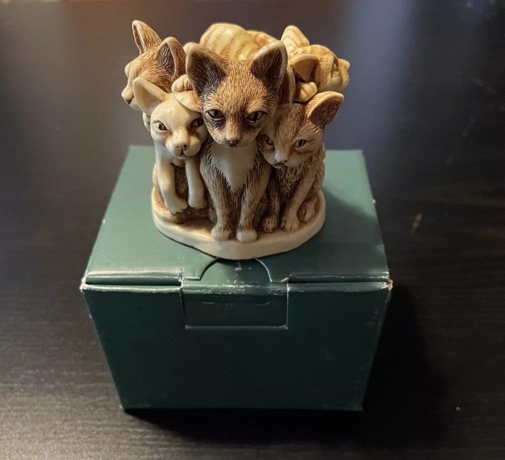 Harmony Kingdom - Fur Ball - TJCA3 - 1995 - Trinket Box -  LOT OF 7