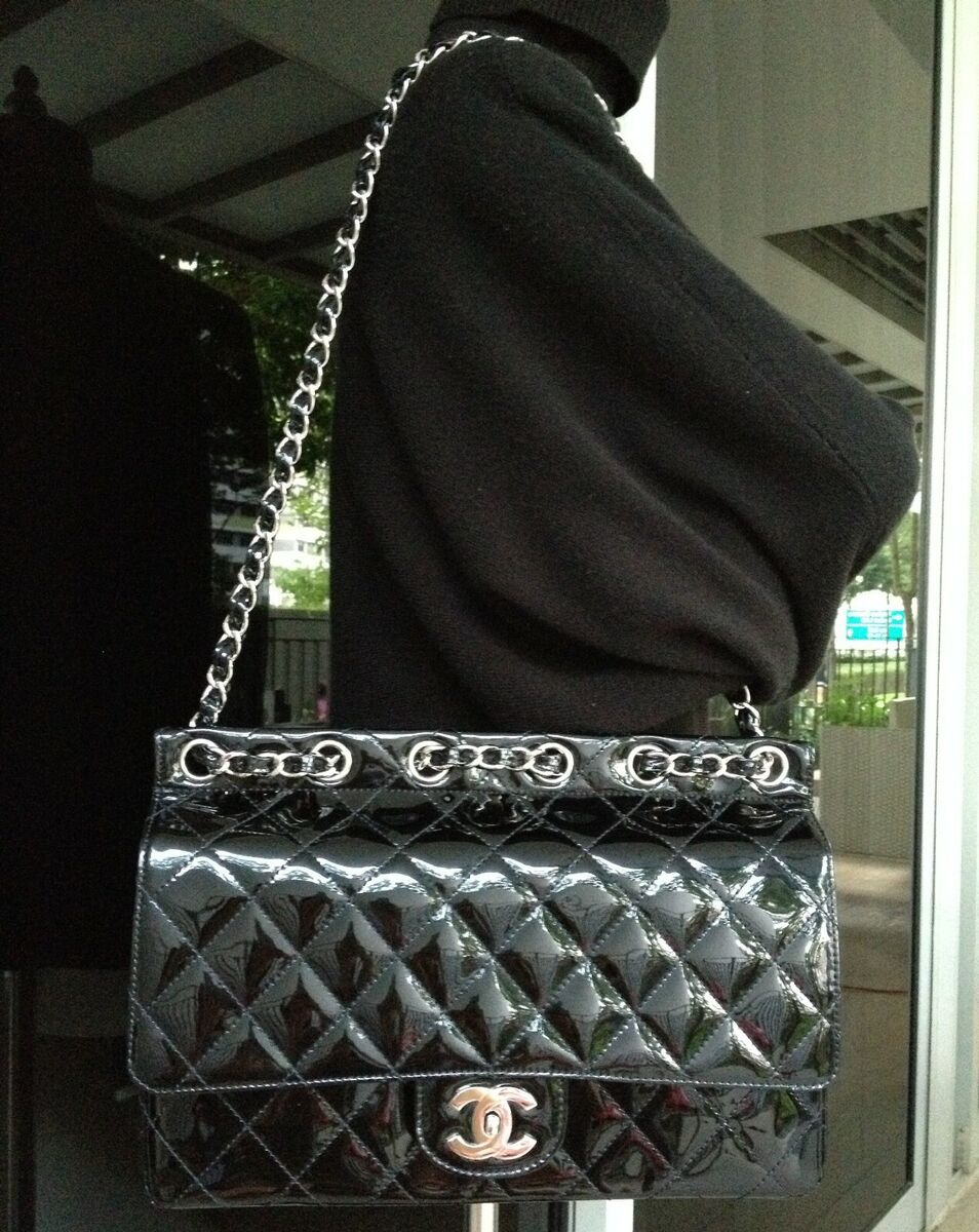 RARE CHANEL Black Classic Patent Leather Supermodel Silver Chain Jumbo Flap  Bag