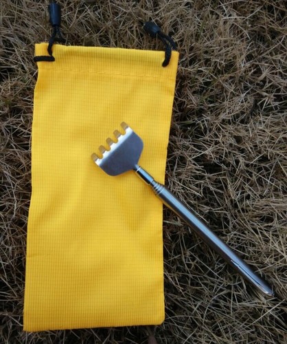 Telescopic Scratcher 1x Steel Stocking Clip Portable Massager Extendable Back - Picture 3 of 4