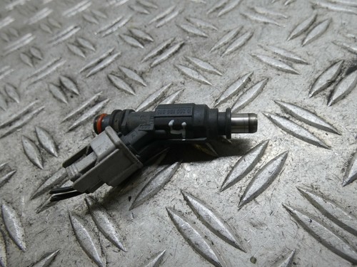 Toyota Corolla E12 Einspritzdüse 0280156019 (4) BJ.2006 NR.2