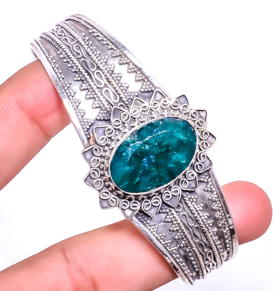 Emerald (Simulated) Gemstone 925 Sterling Silver Jewelry Cuff Adst. T52 A375