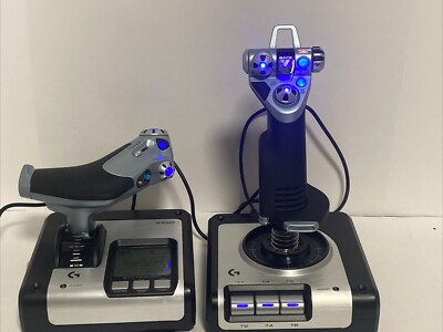 Logitech Saitek X52 HOTAS Throttle and Stick Flight Control System