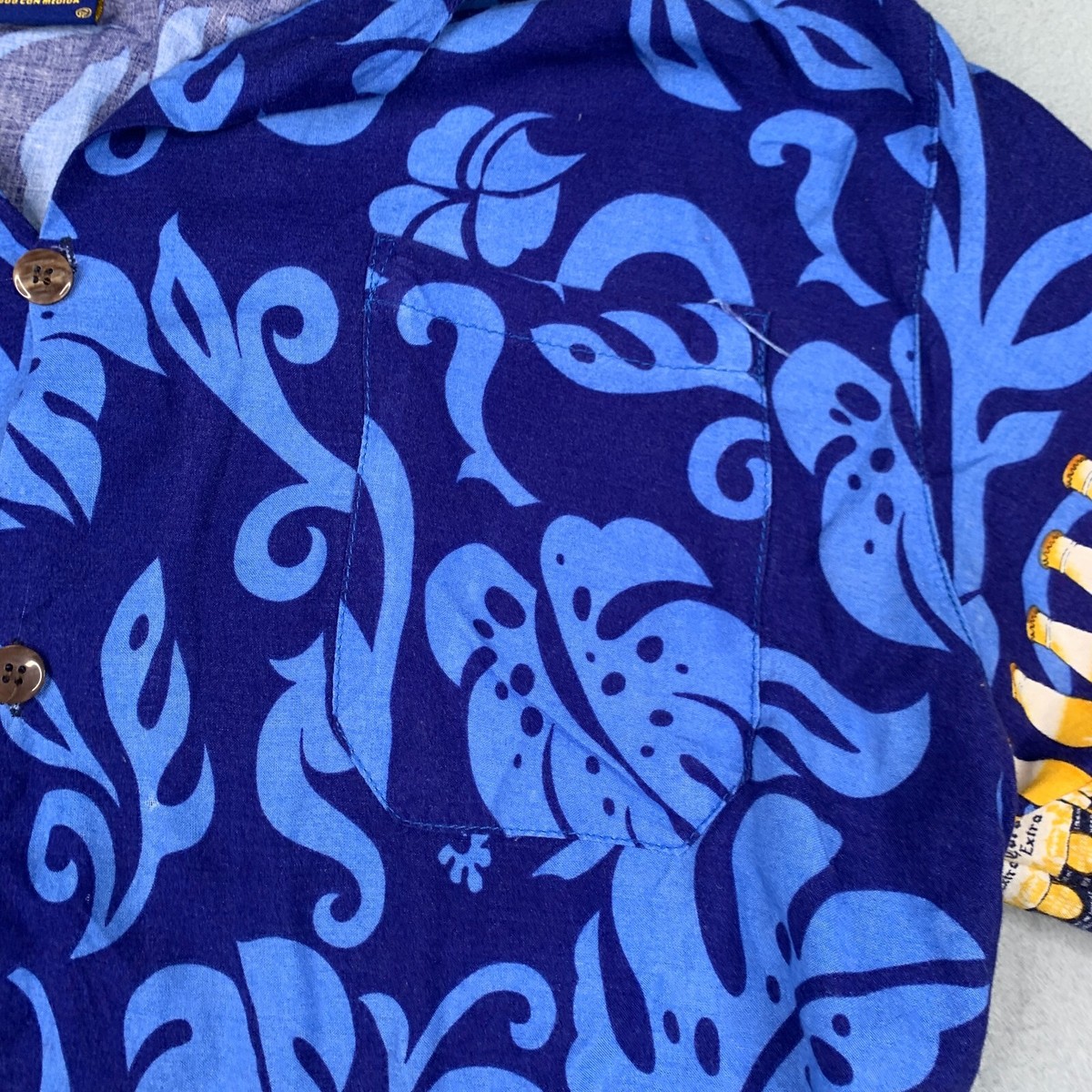 Corona Extra ボタン付きシャツ M Corona Extra ボタン付きシャツ M Corona Extra Shirt XL Blue