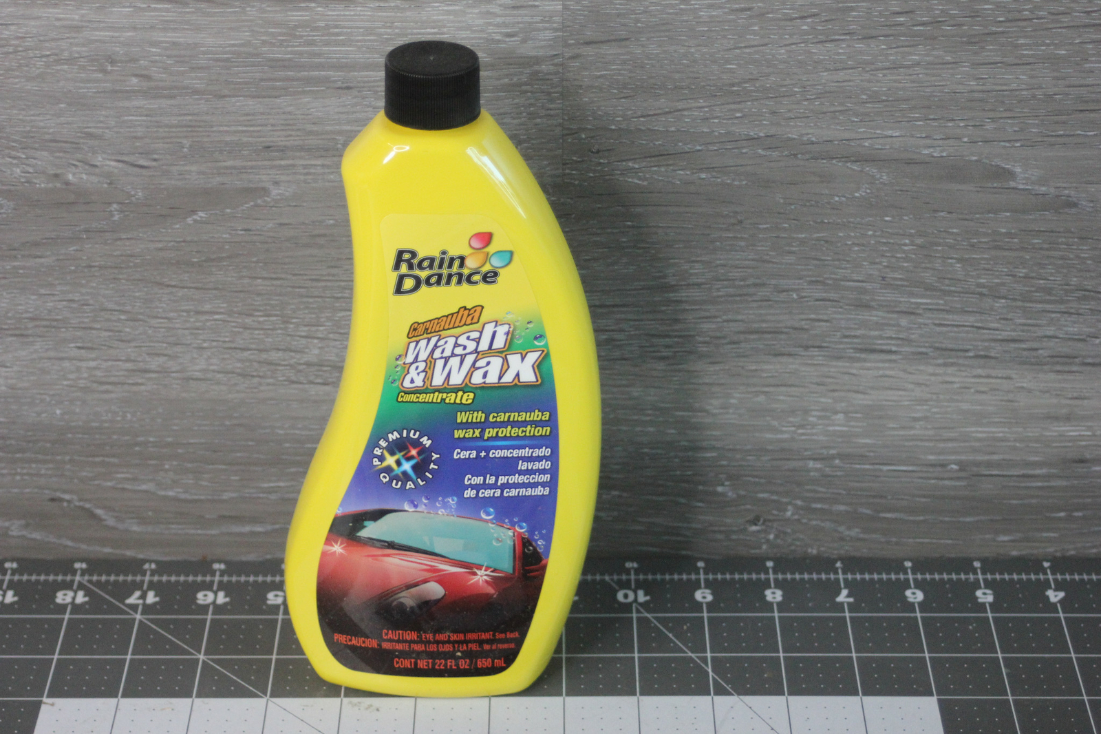 New Old Stock Vintage Rain Dance Carnauba Wash & Wax Concentrate 22 oz