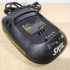 Skil SC18-LI 14.4V-18V Li-ion Battery Charger.