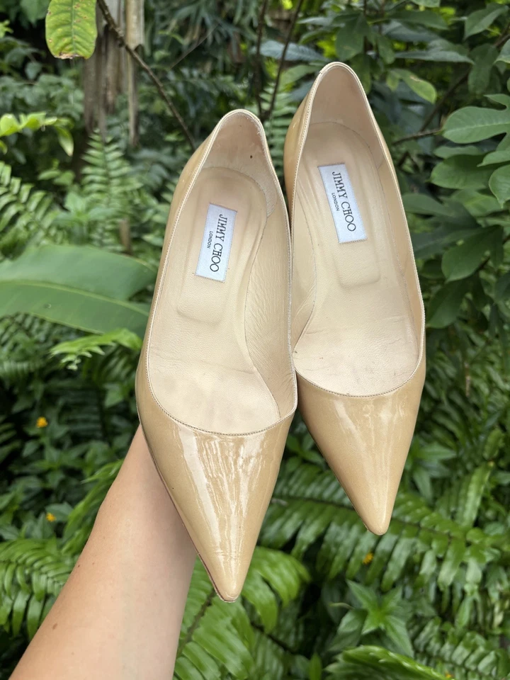 Zapatos de tacón corto vintage Jimmy Choo charol desnudo Lennox para mujer talla 8 con caja Foto 3 de 4