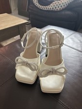 White Bridal Chunky Heels Size 9.5.