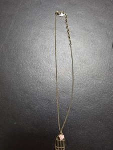 Vintage 2010 Forever 21 Bird And Tiny Rose Pendant Necklace Retired