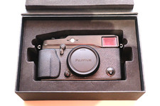 Fujifilm X-pro 1 16 MP APS-C Mirrorless Camera Body - Very Good