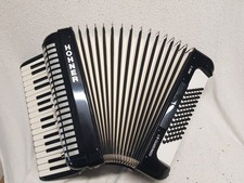HOHNER CONCERTO III T MIDI C PIANO-AKKORDEON SEHR SCHÖNER ZUSTAND OHNE NETZTEIL