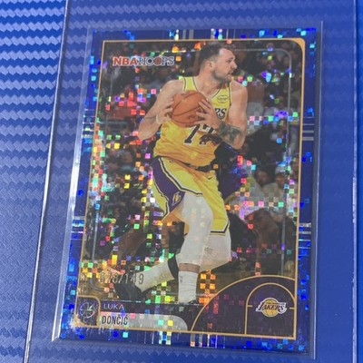 Topps NBA Hoops 2024-25 Luka Dončić #8 Lakers Hologram Serial #/149