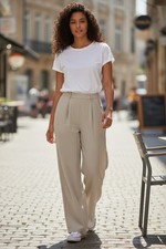 E-123 ASOS Design Women s Beige Wide Leg Pants Size US 4 / UK 8 Elegant Casual