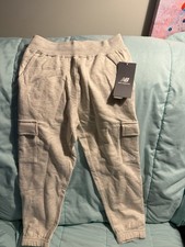 New Balance Boys Beige Jogger Pants S 8 Elastic Waist Pockets Athleisure