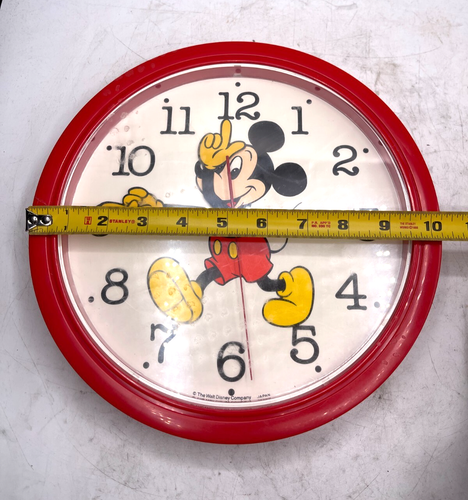 Vintage Walt Disney Mickey Mouse Moving Hands Wall Clock Lorus Japan *VIDEO* - Picture 2 of 7