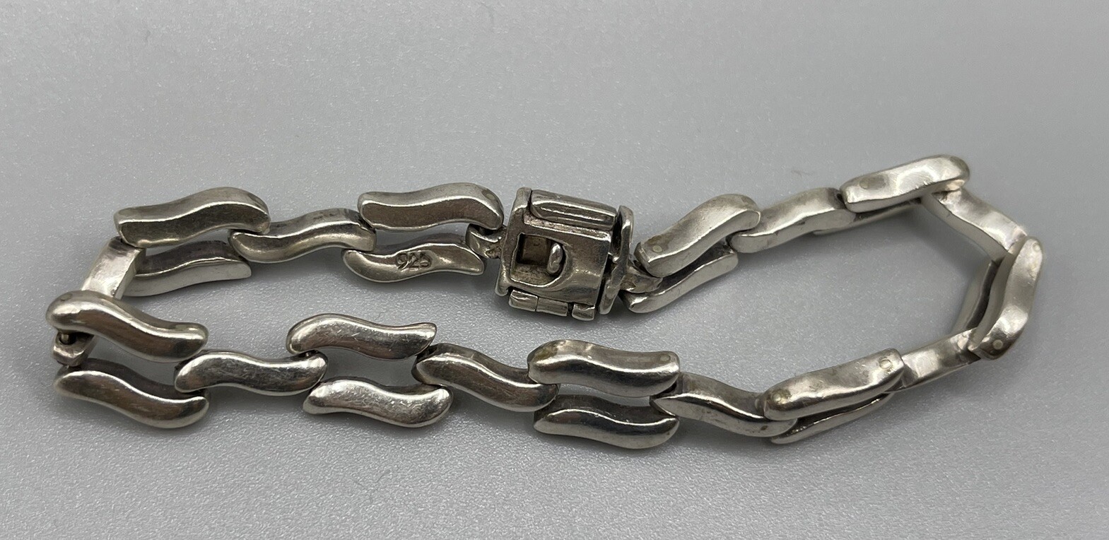 Solid 925 Sterling Silver Wavy Link Bracelet 7.5" - image 6