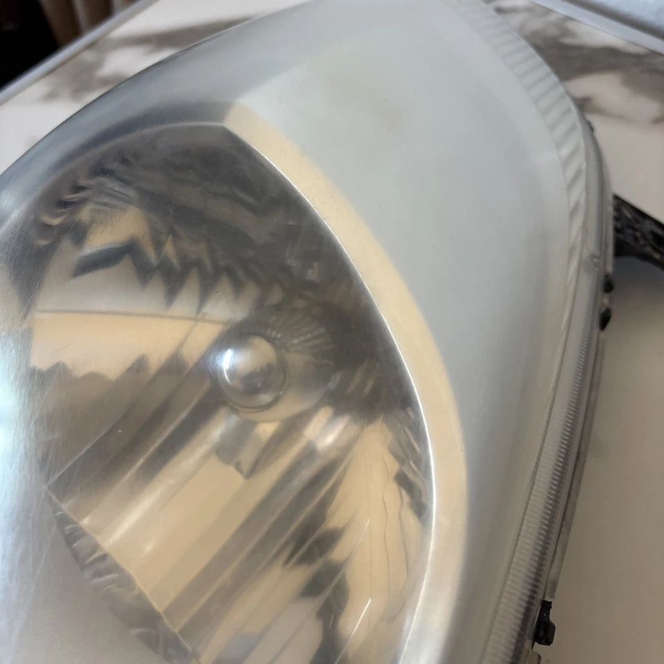 Faro derecho pasajero Pontiac Solstice 2006-2009 OEM Foto 4 de 4