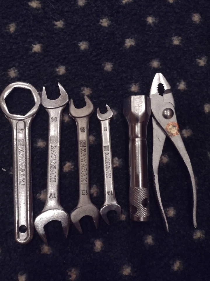 Kit de herramientas Kawasaki Z1 900 KZ900 1973-1975 Z1 Foto 2 de 4