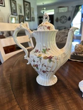 Myott HERITAGE Floral Teapot 8.75" STAFFORDSHIRE England