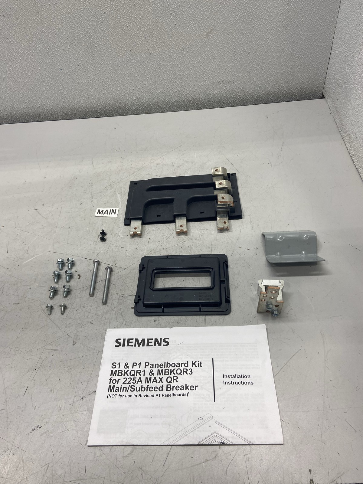 Siemens Main Subfeed Mounting Kit MBKQR3