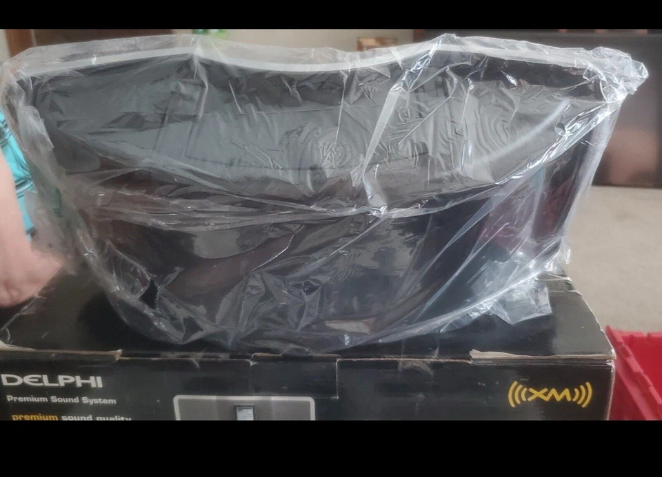 Delphi SA10221 Radio XM Satellite Premium Boombox - CIB & Accesories - Image 2 of 3