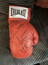 IGNACIO "NACHO" BERISTAIN & REY VARGAS SIGNED AUTOGRAPHED BOXING GLOVE ACOA CERT