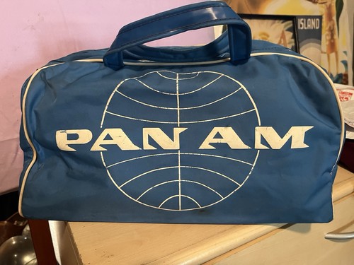 Vintage Light Blue Pan Am Flight Bag  Original W/Large Lettering  Working Zipper
