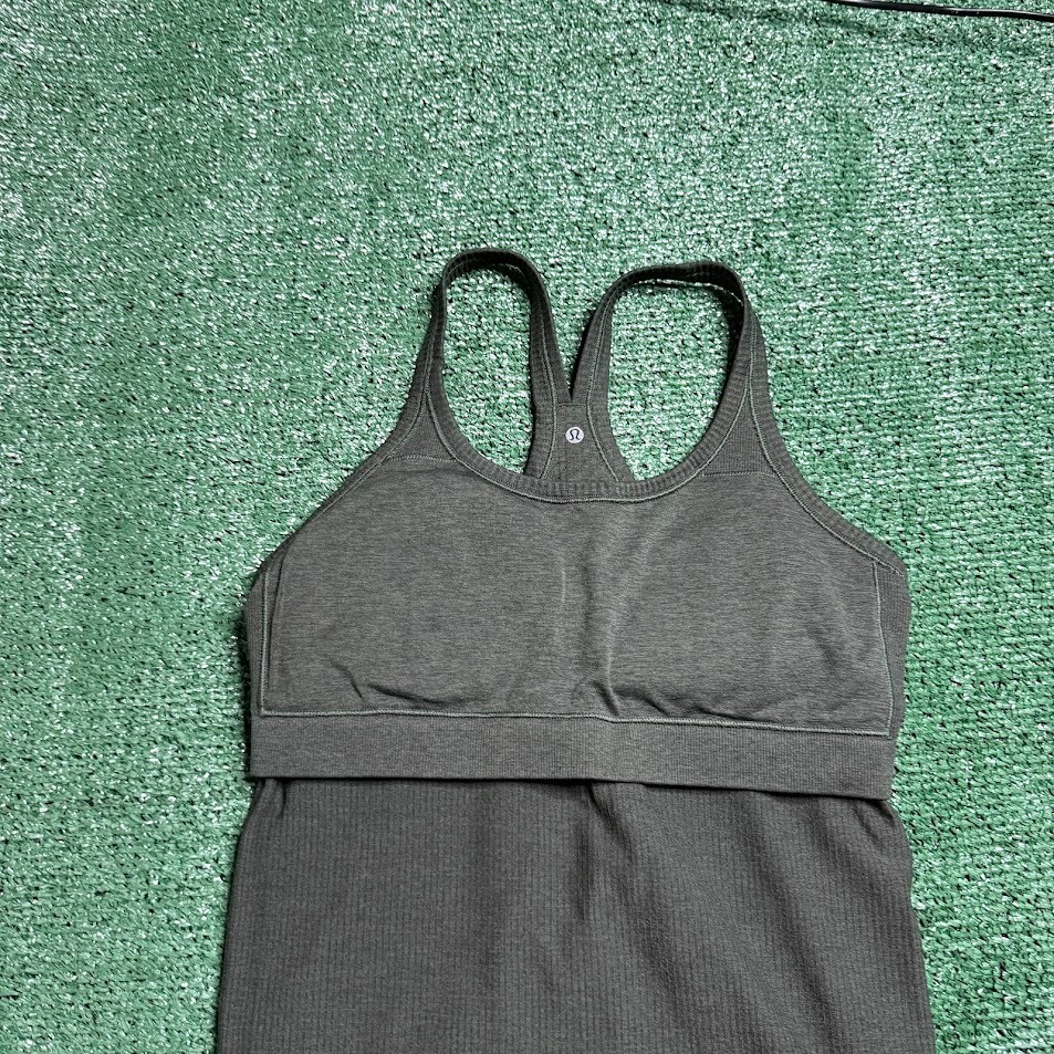 Lululemon Olive Green Racerback Basic Athletic Wo… - image 16