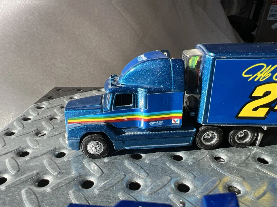 Nascar 1993 Diecast Collection/Team Transport & Hauler Set escala 1:64 Foto 3 de 4