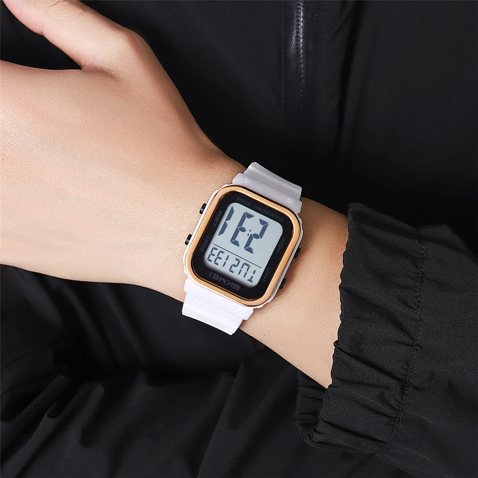 SKMEI Reloj Cuadrado para Mujer Reloj de Cuenta Regresiva Blanco Silicona Reloj para Niñas Foto 3 de 4