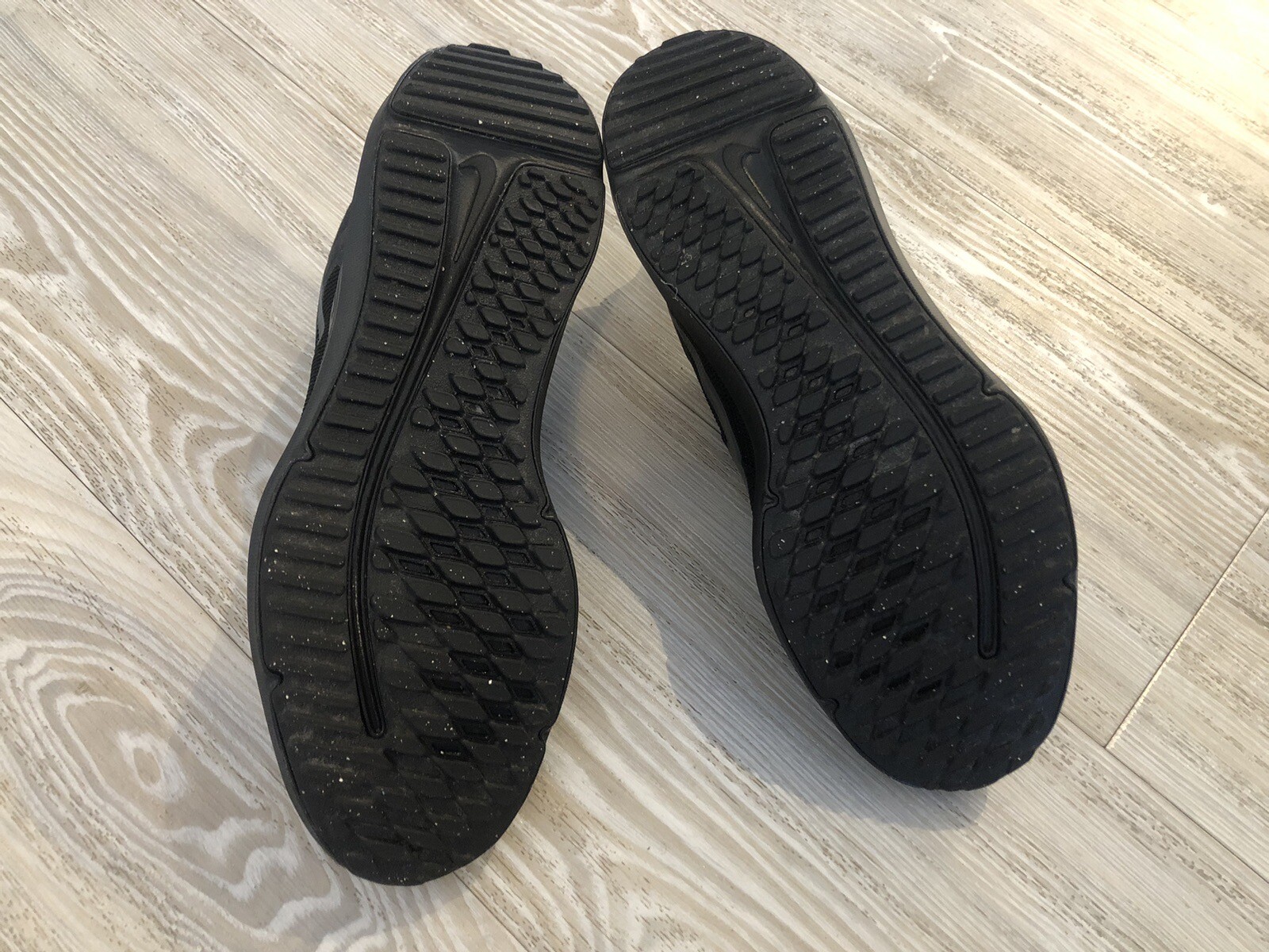 ladies black nike trainers