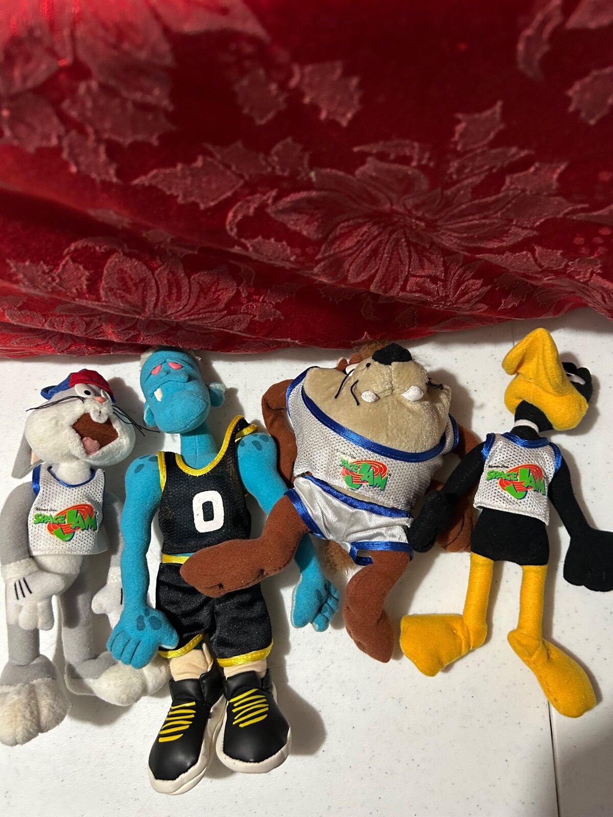 Vintage Space Jam plush toys featuring Bugs Bunny Daffy Duck Taz and Lola