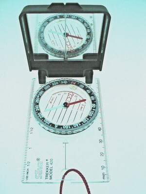 SILVA TREKKER COMPASS MODEL 420 HIKING CAMPING OUTDOORS