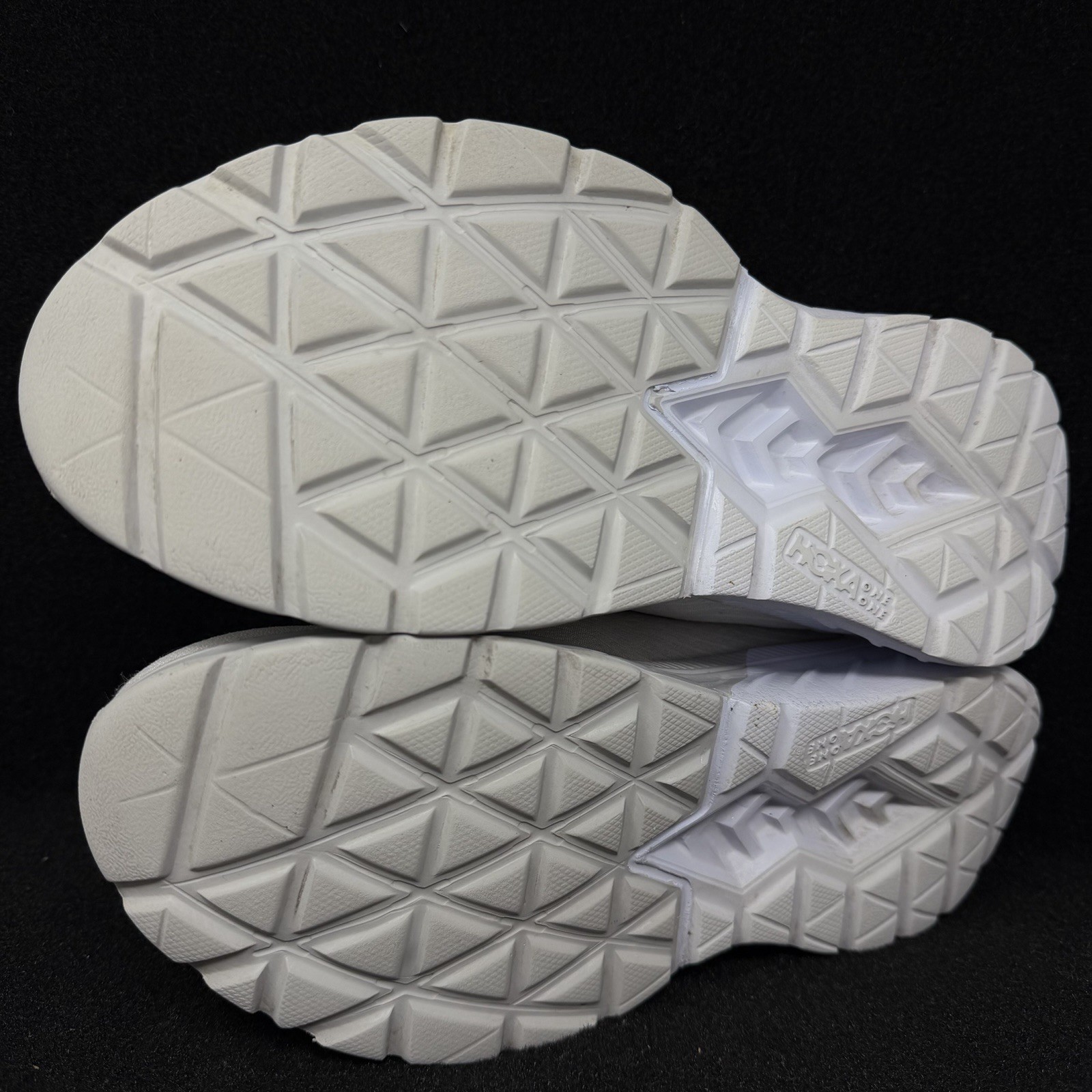 Hoka Mach 3 Men’s Size 10.5 White Gray Athletic Road Track Running Shoes. thumbnail 7