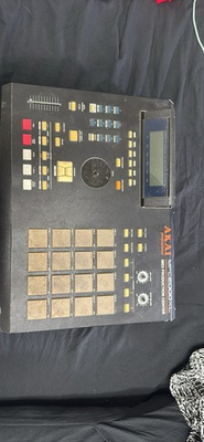 #ad Akai MPC 2000 XL Sampler amp; Sequencer Black $600.00