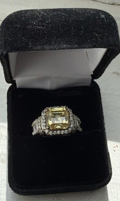 Bella Luce Yellow& White Diamond Simulant Rhodium Over SS Ring Sz 8