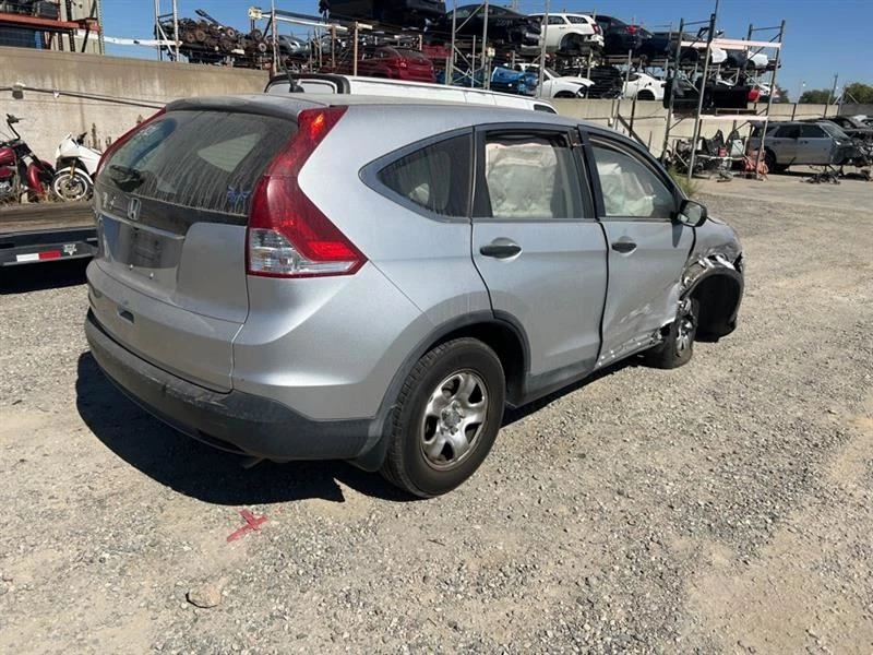 Right QUARTER PANEL ASSY For 2012-2014 HONDA CR-V - Image 3 of 4