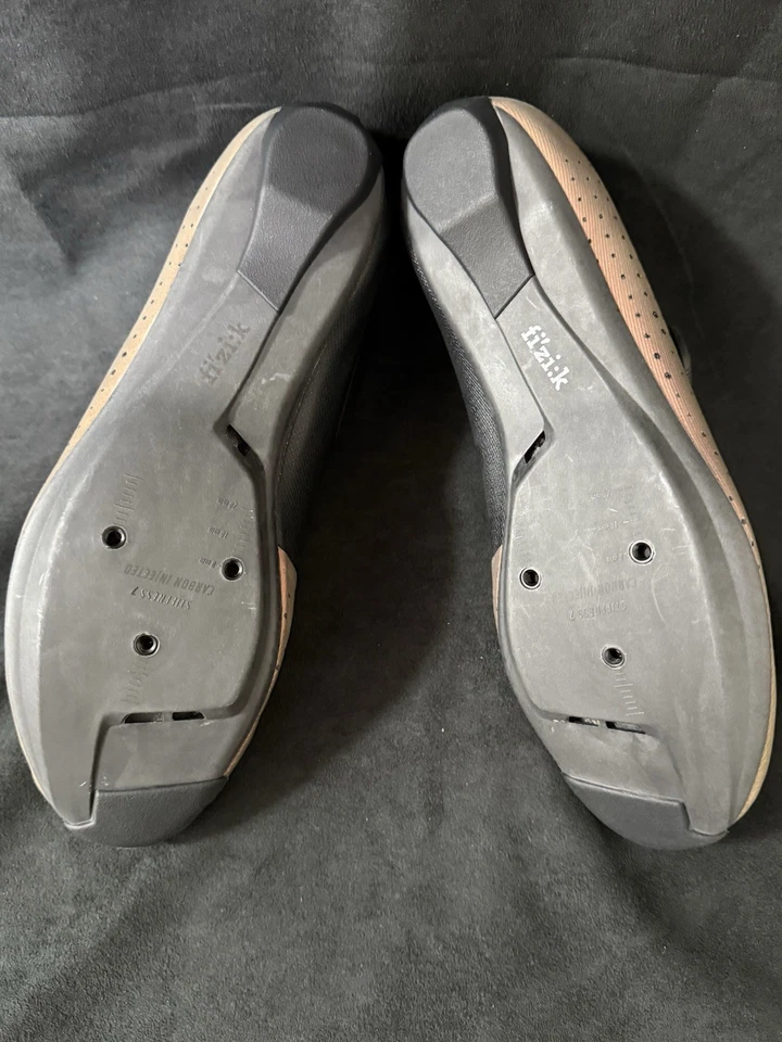 Fizik Tempo Overcurve R4 iridescente EU42 (F37) - Imagem 4 de 4