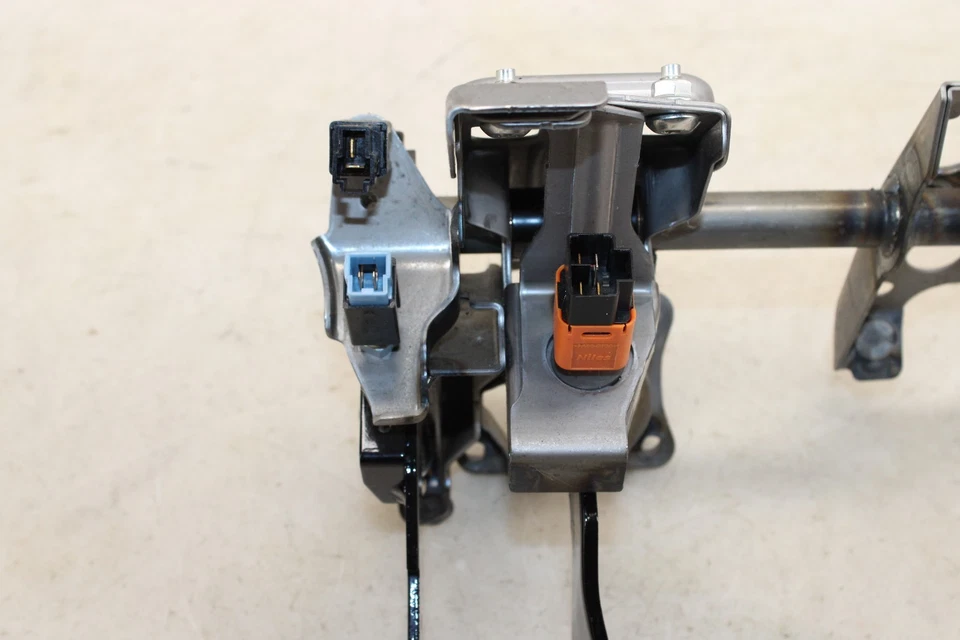 Subaru WRX STI 2015-2021 embrague/pedal de freno OEM NE66 Foto 4 de 4