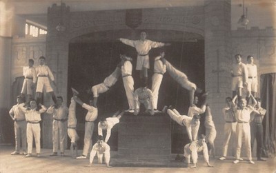 Postkarte Turnmannschaft (unbekannt)