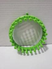 Loops & Threads Round  Green Knitting Loom 24 Pegs, 5.5"