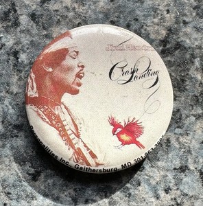 VERY RARE 1975 Jimi Hendrix CRASH LANDING Music Pin Pinback Button. Woodstock